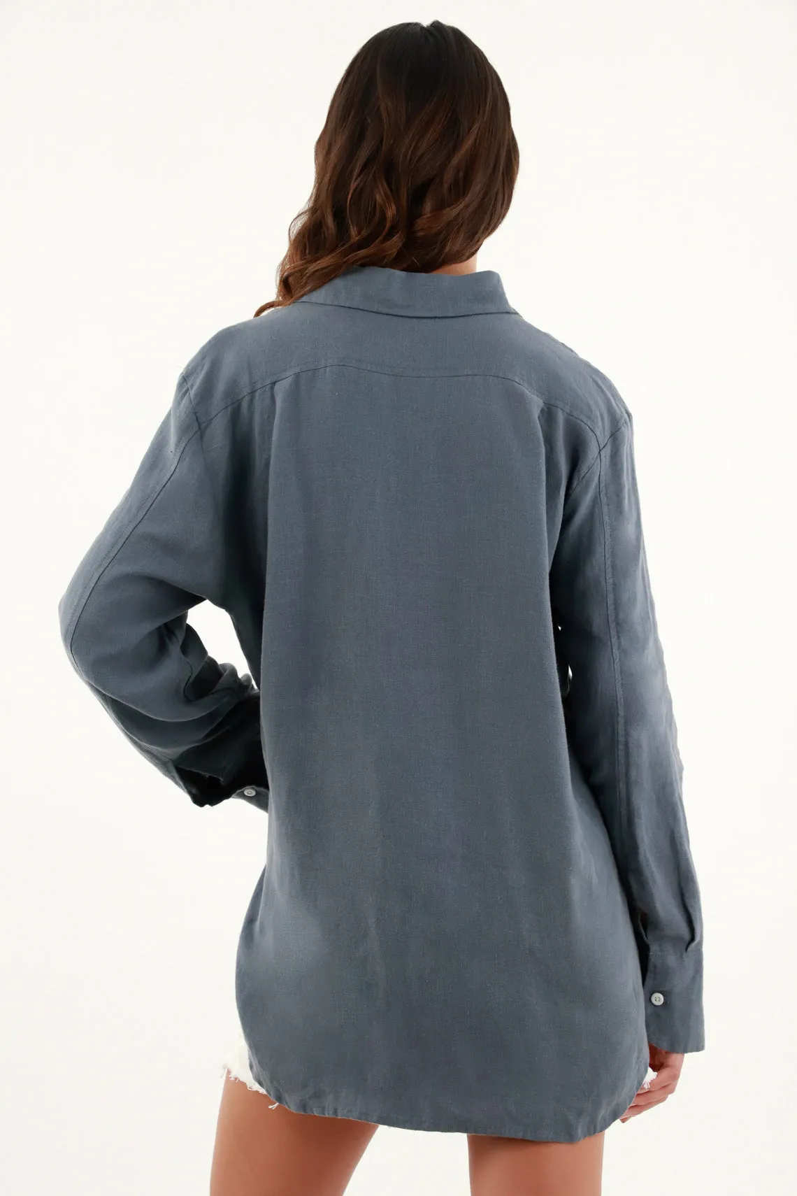 Camisa en lino azul para mujer