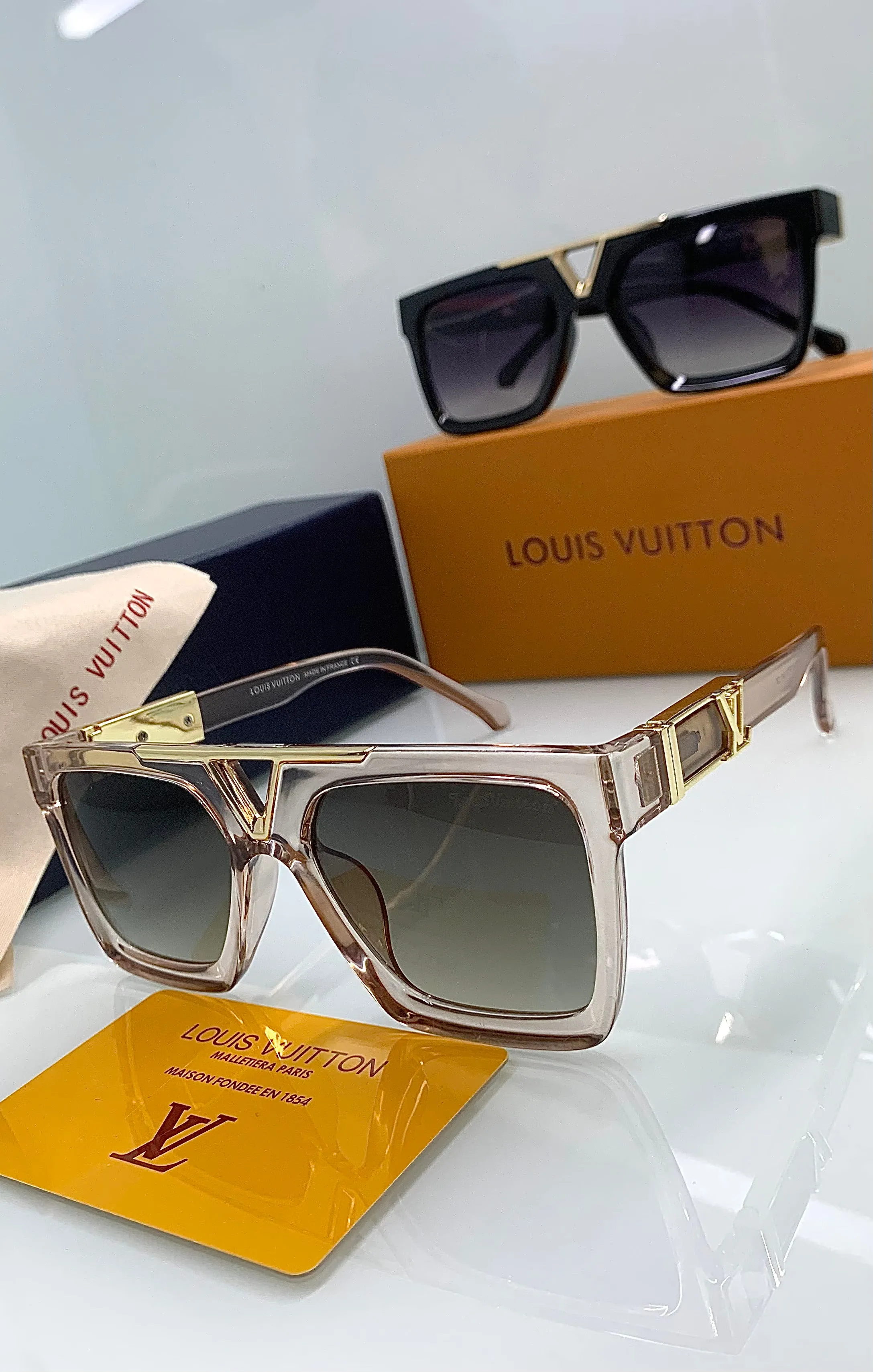 Óculos de Sol Louis Vuitton Sguardo