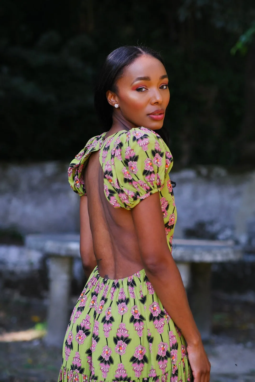 VESTIDO VERDE COMPRIDO COM ESTAMPADO FLORAL